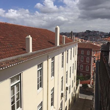 Duque Hotel Lisbon Room photo