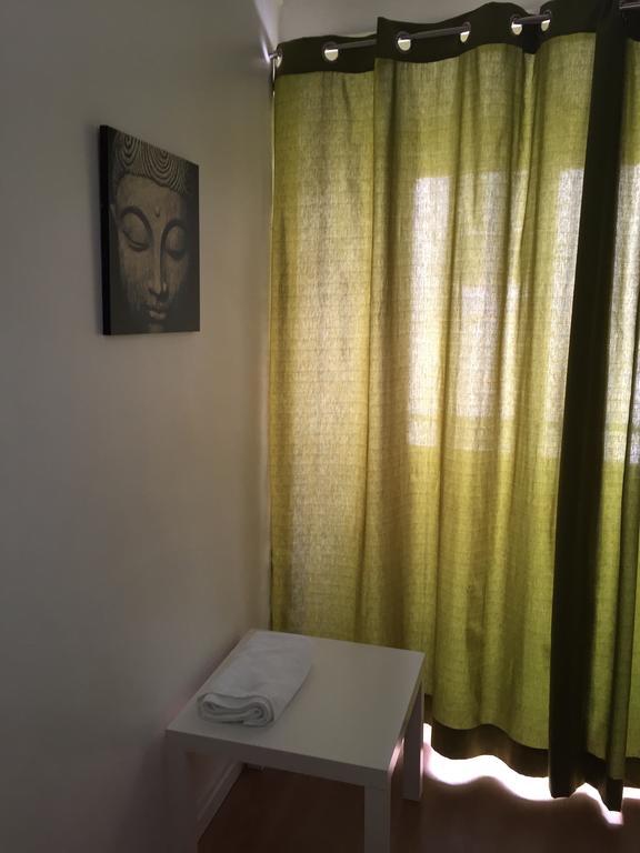 Duque Hotel Lisbon Room photo